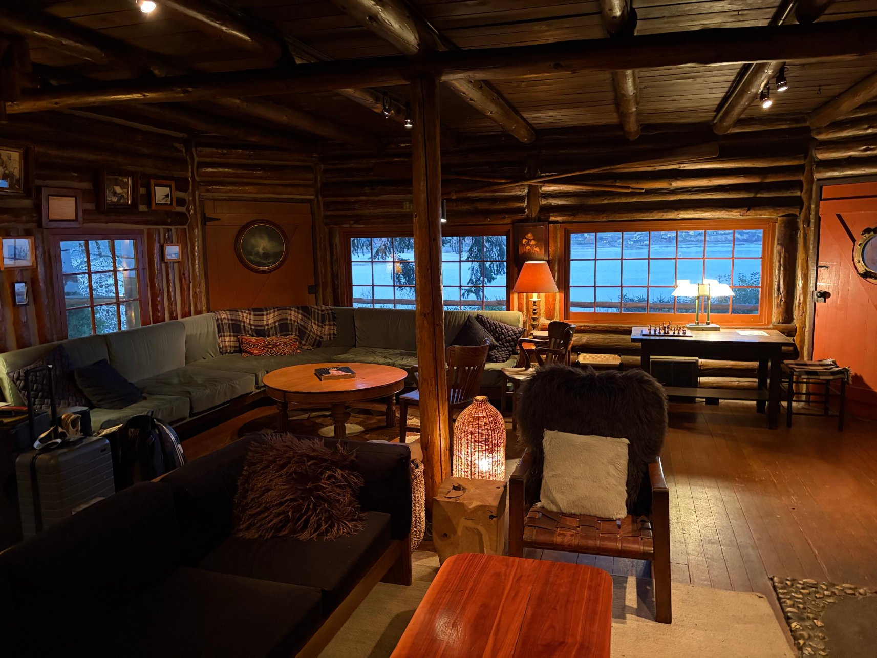 惠德比船长酒店-官方