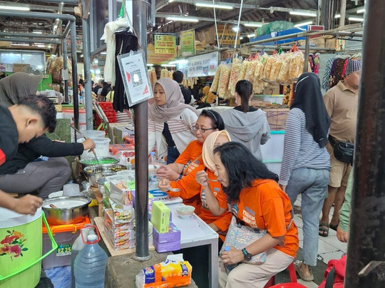 Gede Solo Market-梭罗必去景点