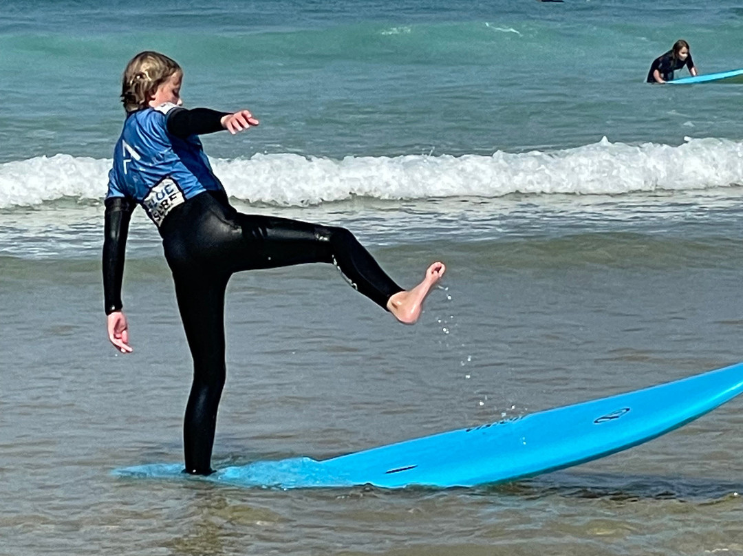 Blue Surf School-纽奎必去景点