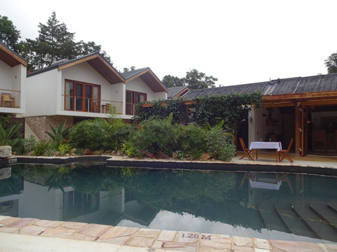 天堂餐厅精品酒店主图