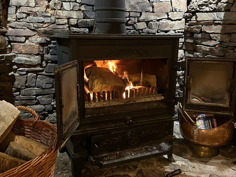 刈草农场酒店主图