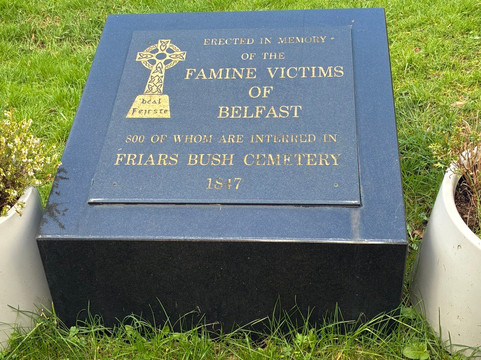 Friar's Bush Graveyard Cemetery Tours-贝尔法斯特必去景点
