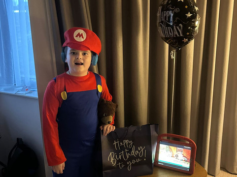 Crowne Plaza 索利赫尔主图