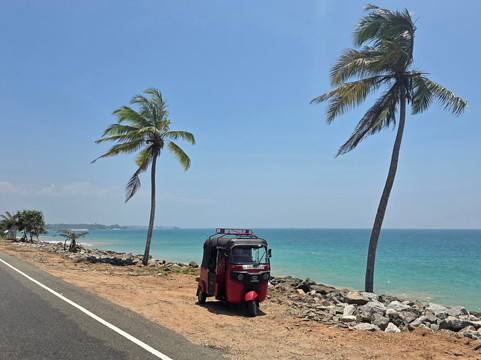 Tuk Tuk Rental Negombo-尼甘布必去景点