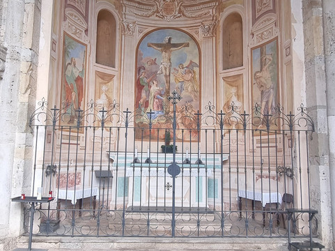 Basilica di Santa Giulia-Bonate Sotto必去景点