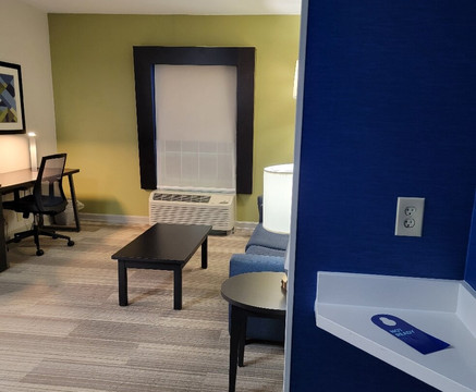 智选假日套房酒店康诺弗（HICKORY区）主图