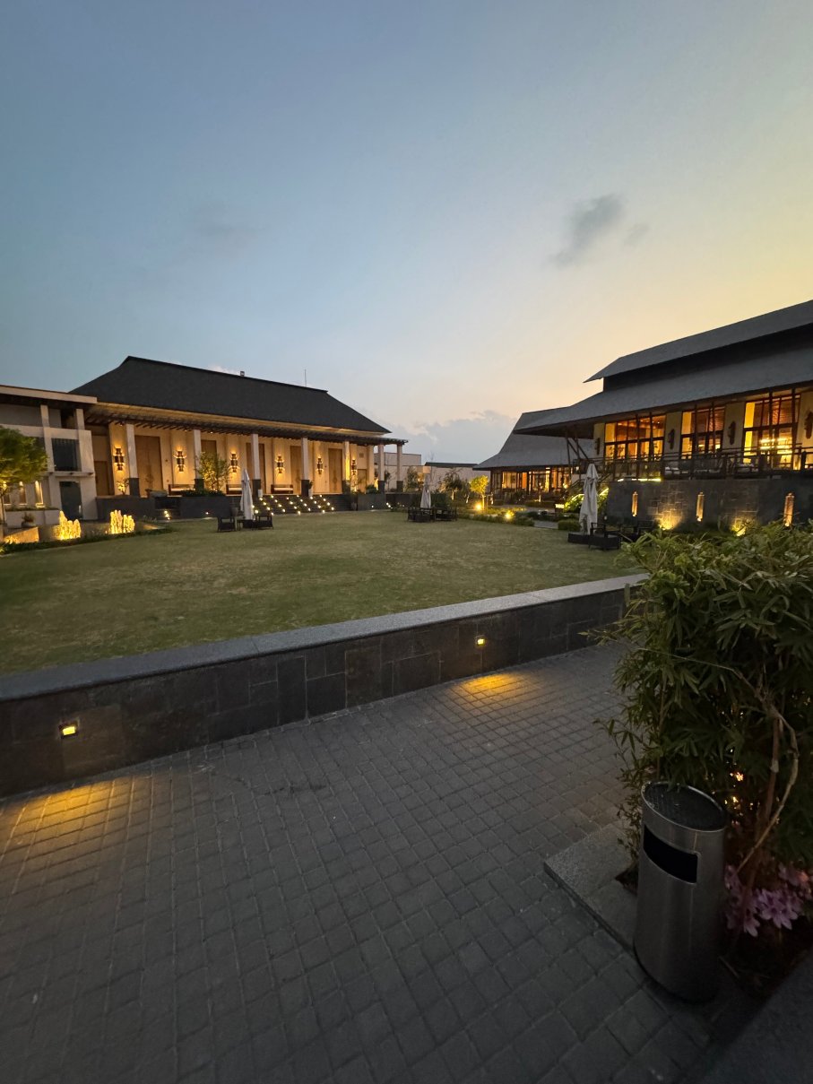 杜利凯尔都喜天丽喜马拉雅度假村-官方