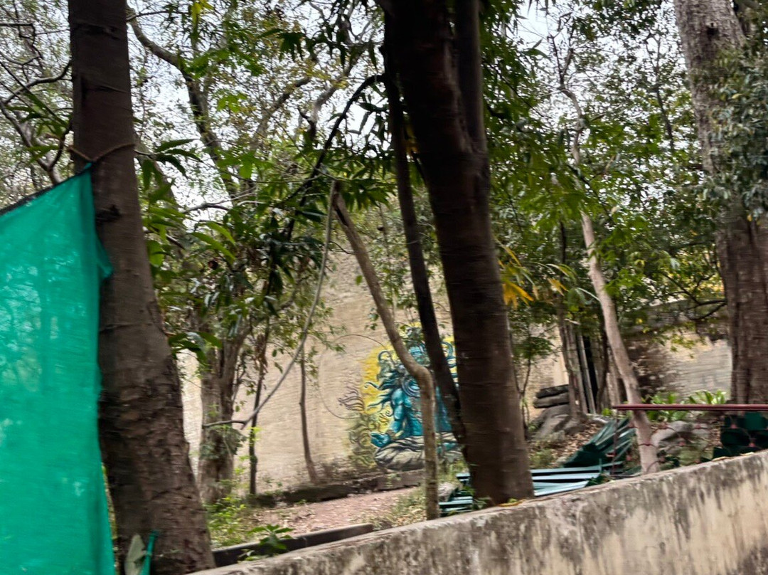 The Beatles Ashram-里希克虚必去景点