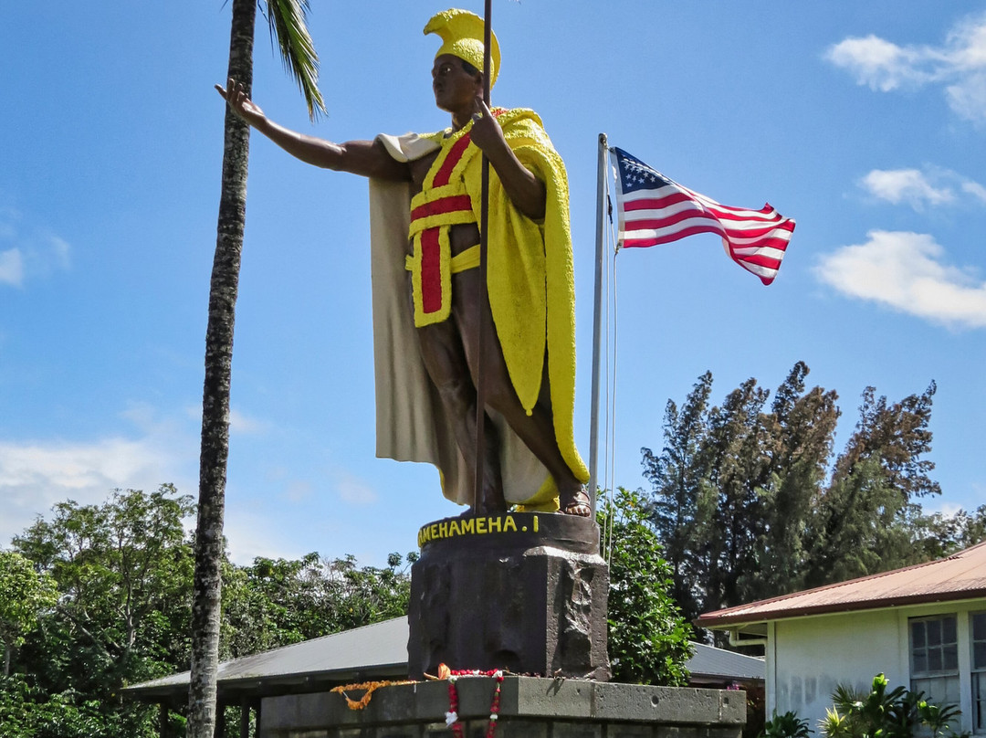 卡美哈美哈国王铜像-卡帕奥必去景点
