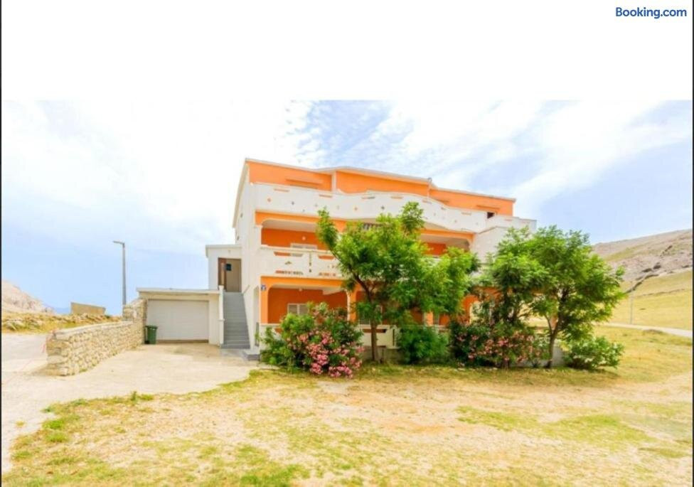 Apartmani Lucija