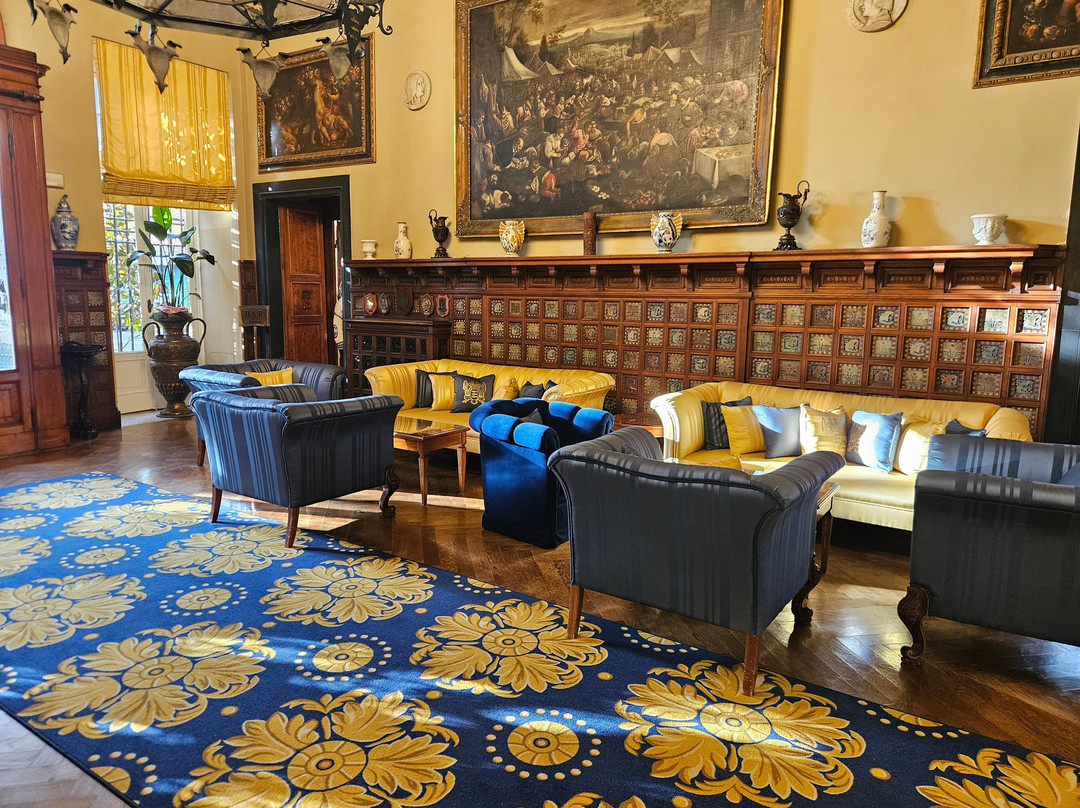 巴尔比别墅大酒店主图