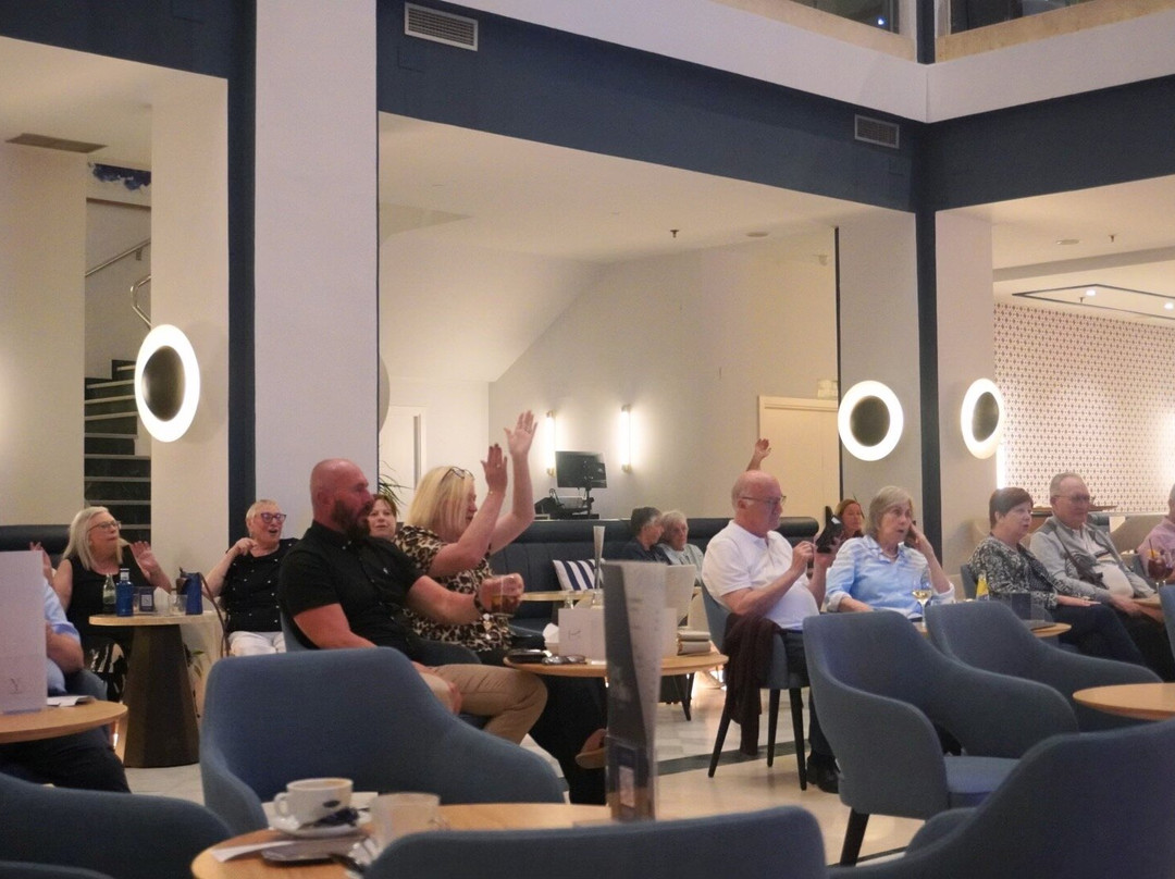 亚拉马尔酒店-推荐成人主图