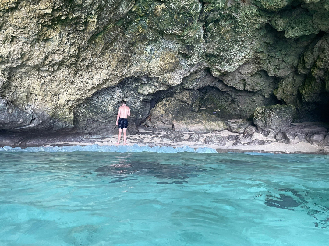 Joseph's Cave-West End必去景点