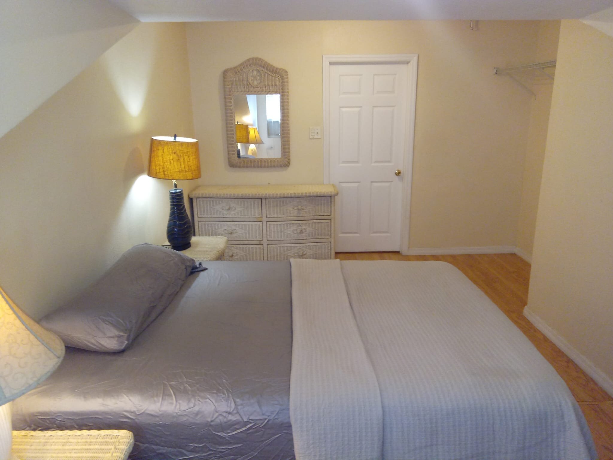 Iron Shore Guest House-客卧