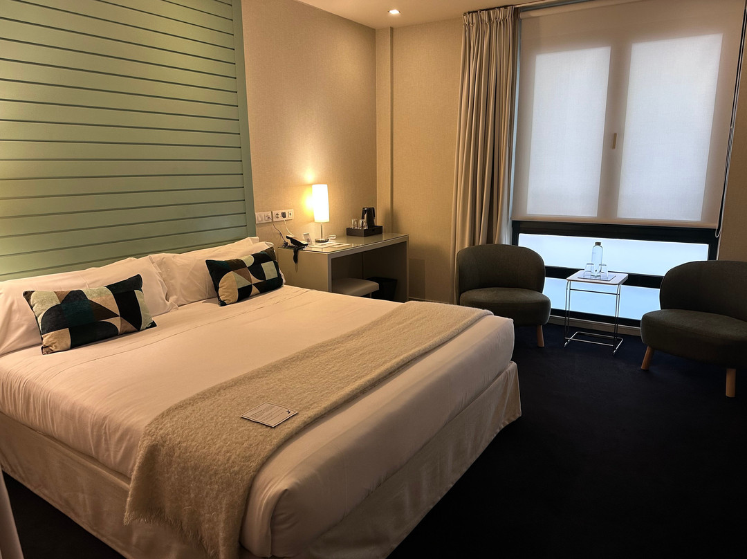 米罗酒店主图