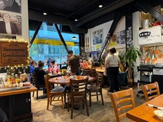 Ludi's Restaurant