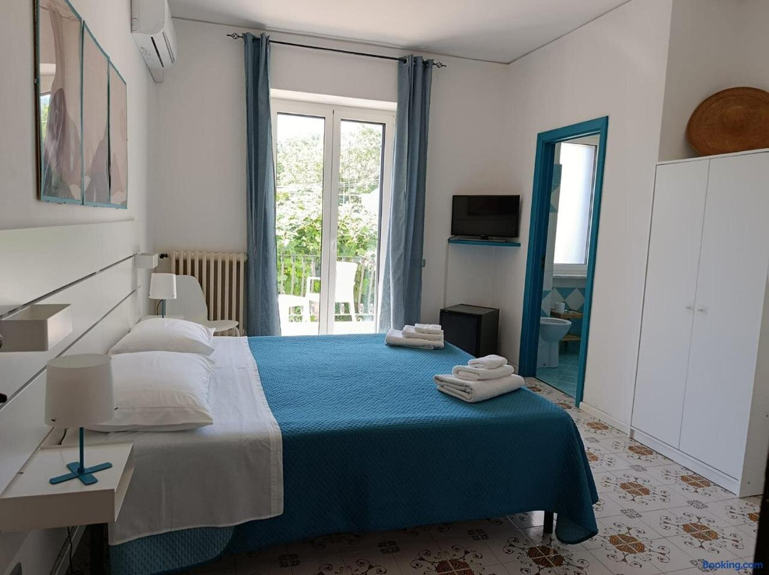 Villa Rosa Rooms