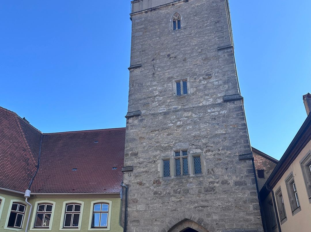 Rothenburger Tor-丁克尔斯比尔必去景点