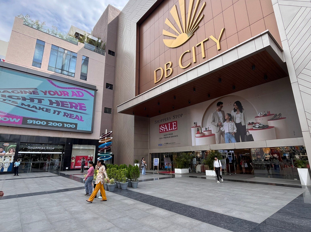 DB City Mall-波帕必去景点