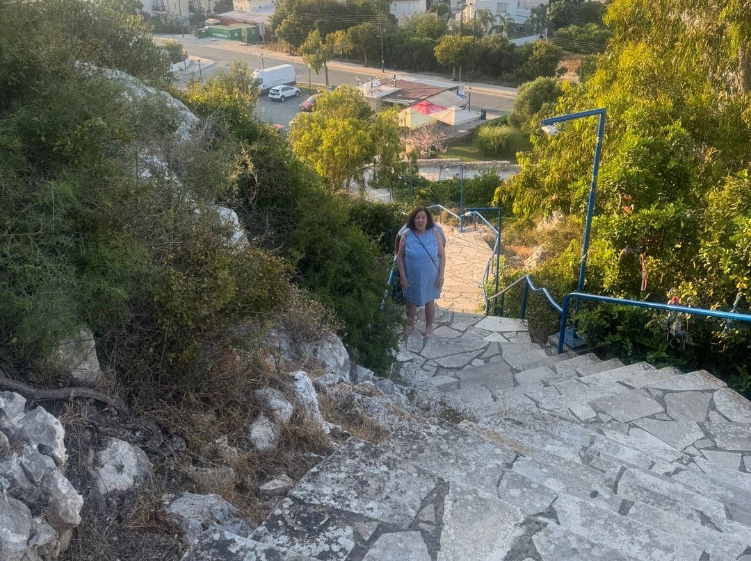 Agioi Saranta Cave Church-普它肋斯必去景点