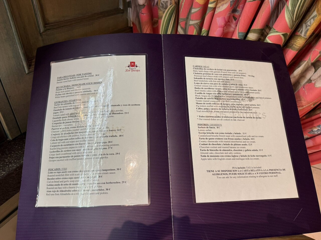 洛斯帕拉杰斯霍斯佩德里亚德酒店主图