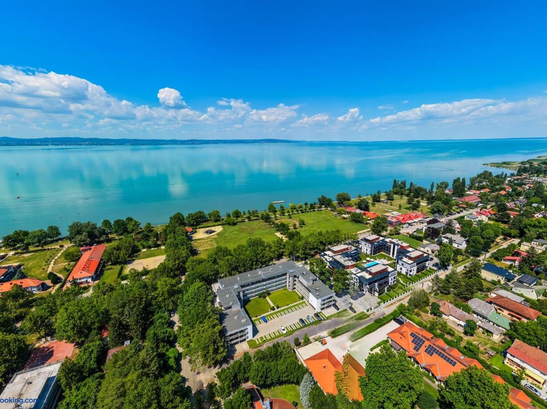 Sunshine Homes Zamardi