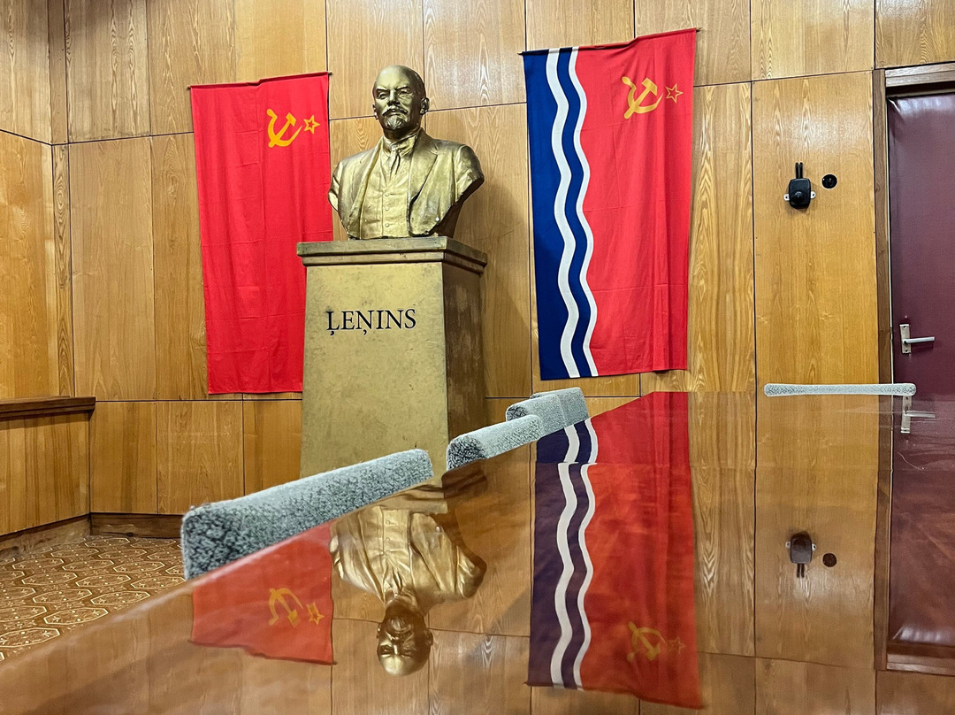 The Secret Soviet Bunker-Ligatne必去景点