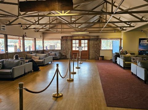 内陆酒店(Outback Hotel)-旅行者