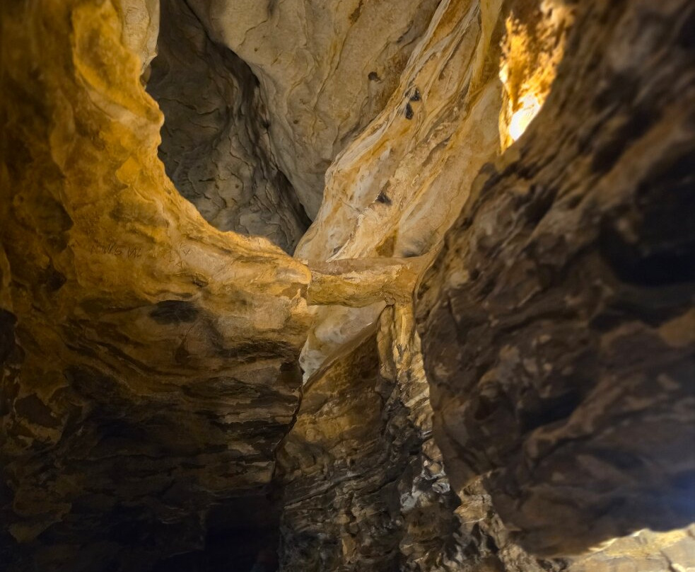 Mark Twain Cave and Cameron Cave-汉尼拔必去景点
