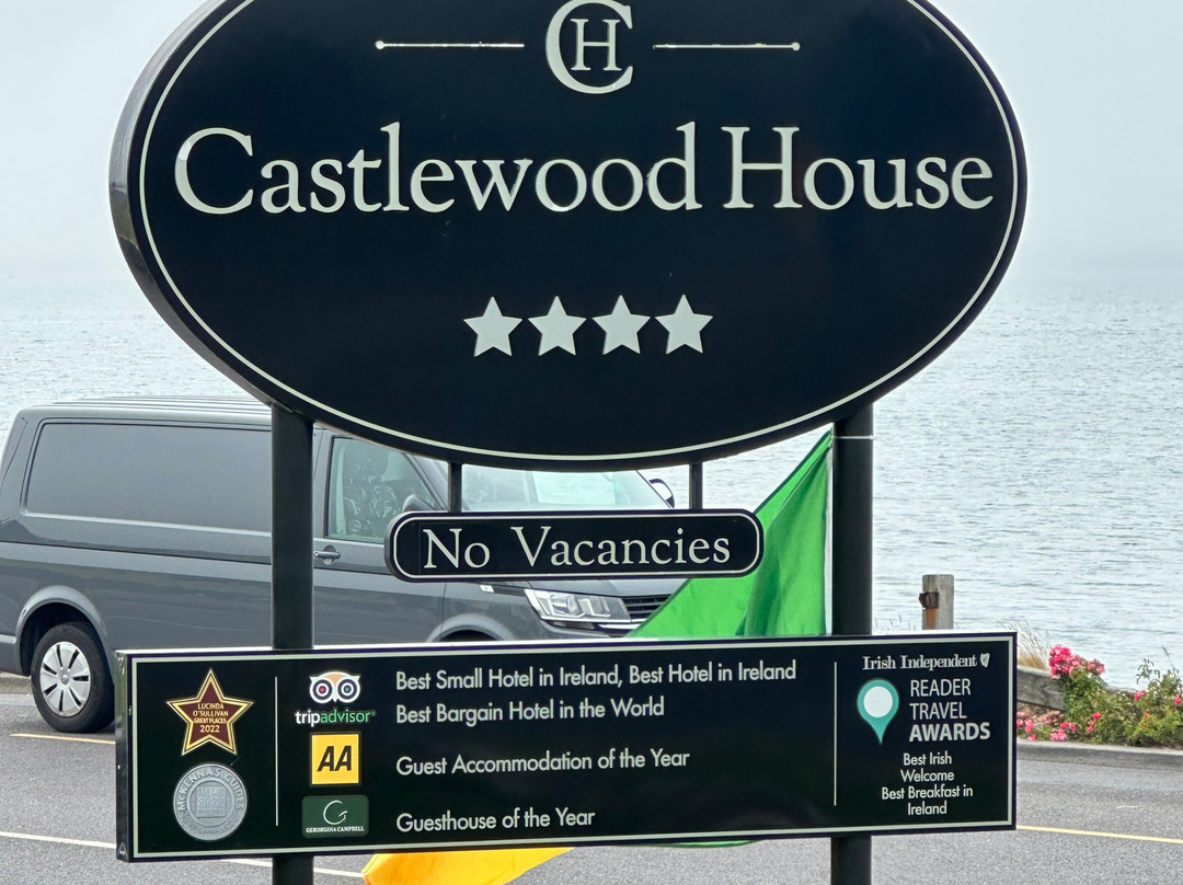 Castlewood House Dingle主图