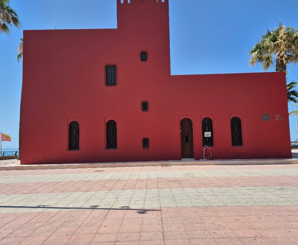 Castillo de El-Bil-Bil-班纳玛德纳必去景点