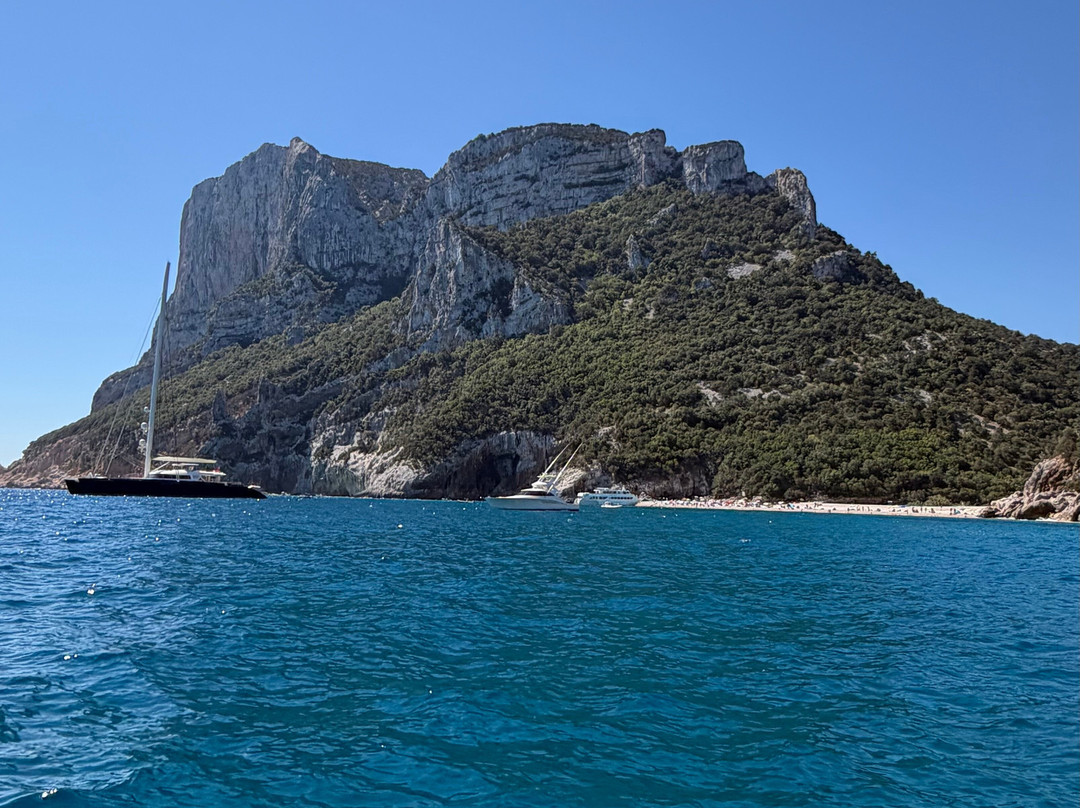 Cala Sisine-Baunei必去景点