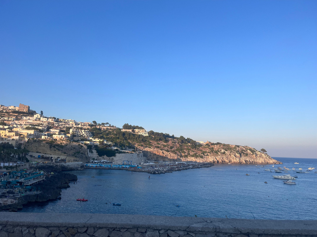 Castro Marina-Castro必去景点