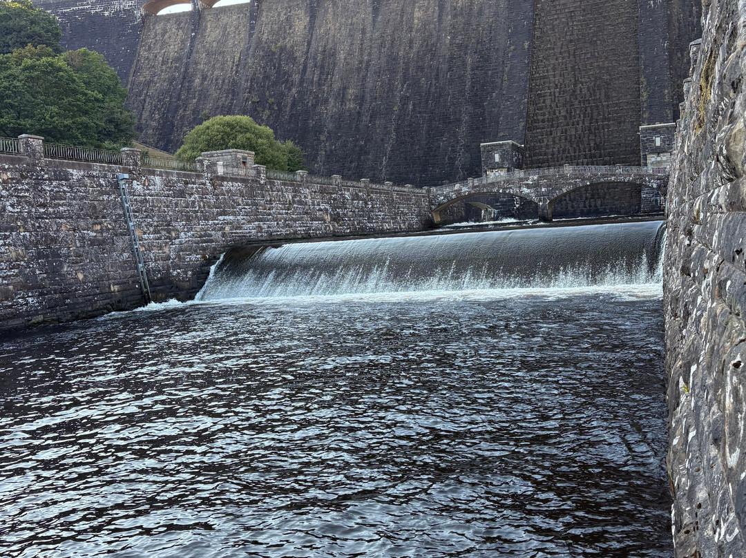Elan Valley-Rhayader必去景点