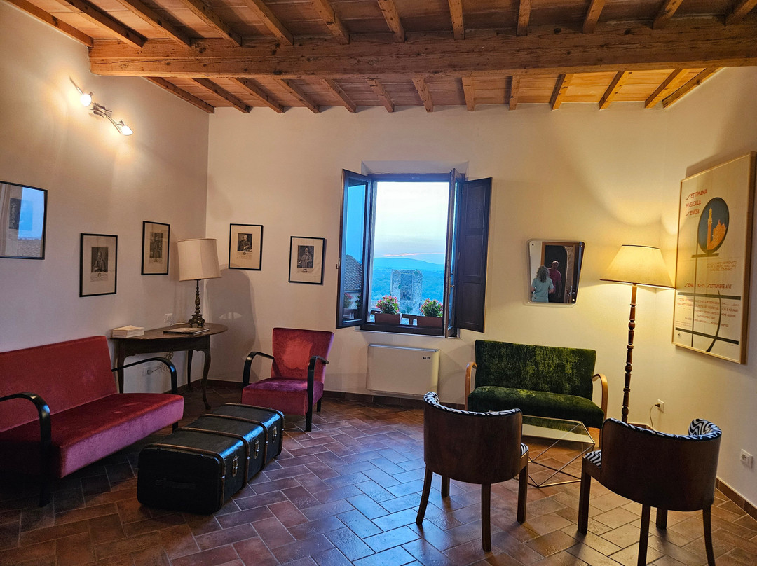 Rooms and Wine Monteriggioni主图