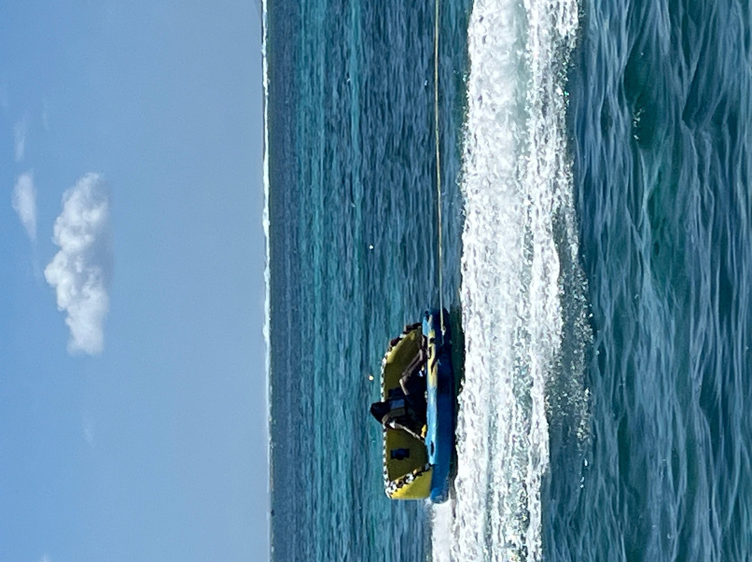 Aquacity Belle Mare Watersports-贝尔马尔必去景点