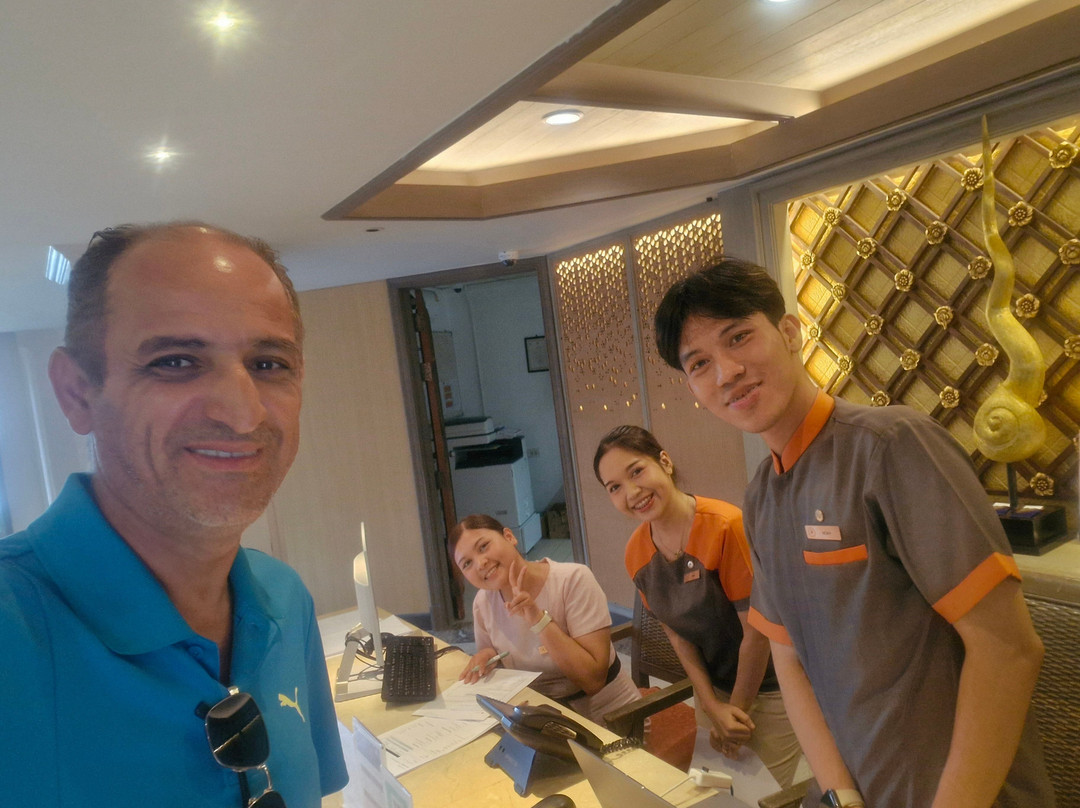 甲米阿玛瑞时尚度假酒店主图