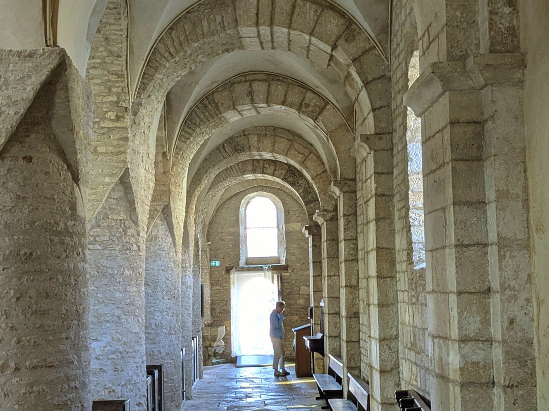 Eglise Saint-Martin-Chapaize必去景点