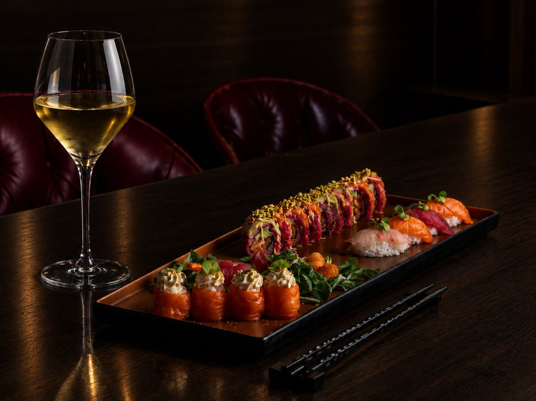 Mosley Cocktails & Sushi