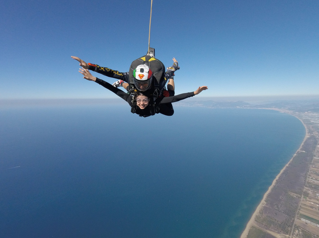 Skydive Salerno-卡帕乔-帕埃斯图姆必去景点