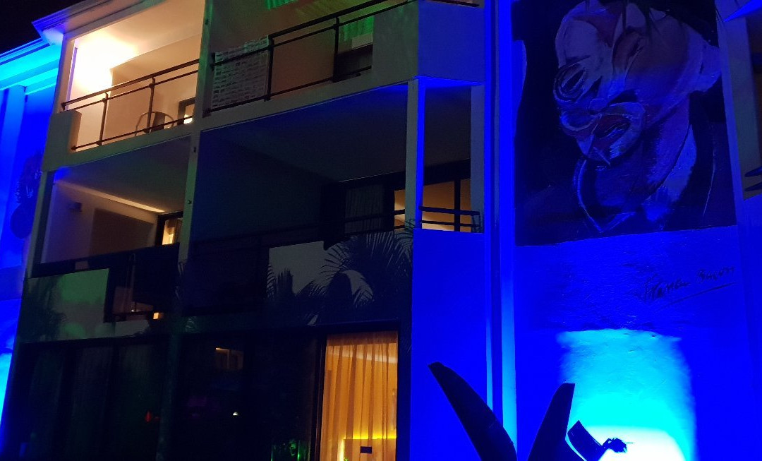 致敬住宅酒店主图