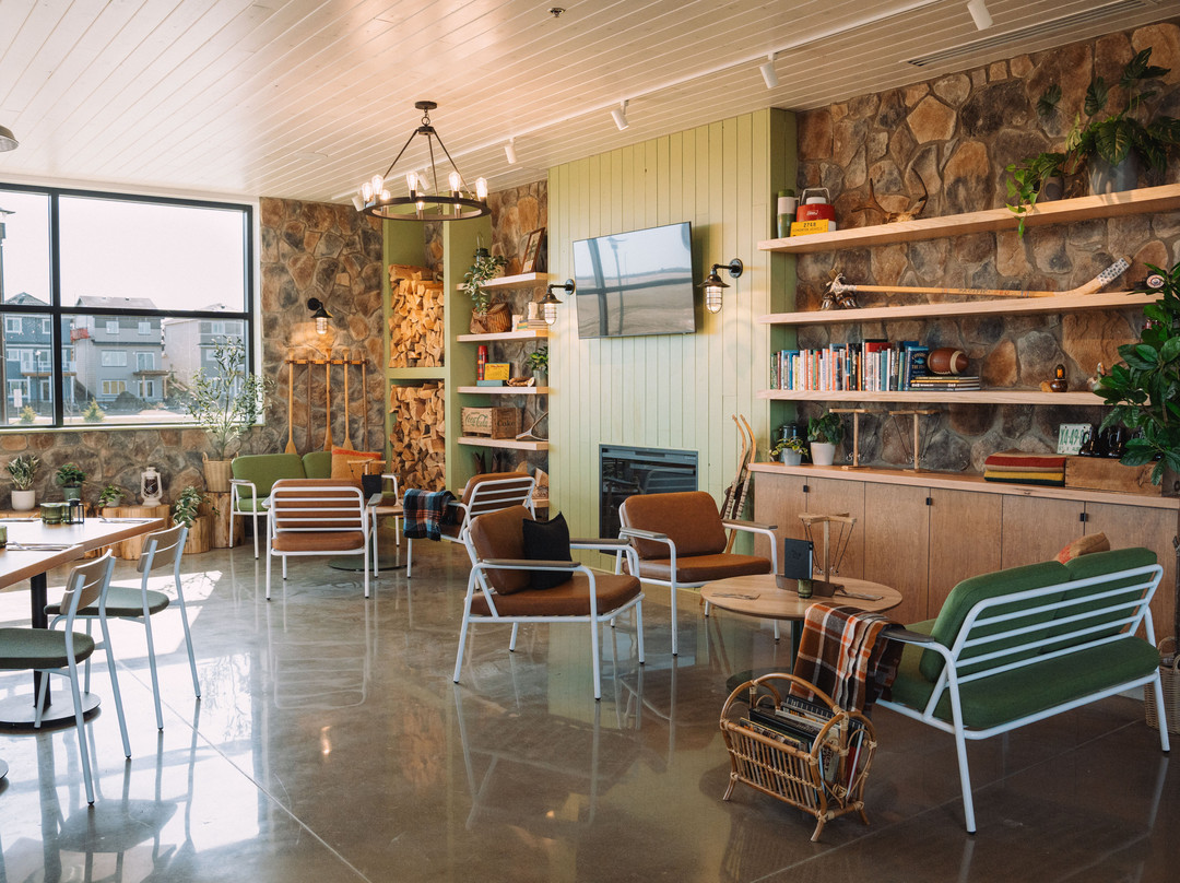 Old Yale Brewing: Beaumont Craft Brewery & Kitchen