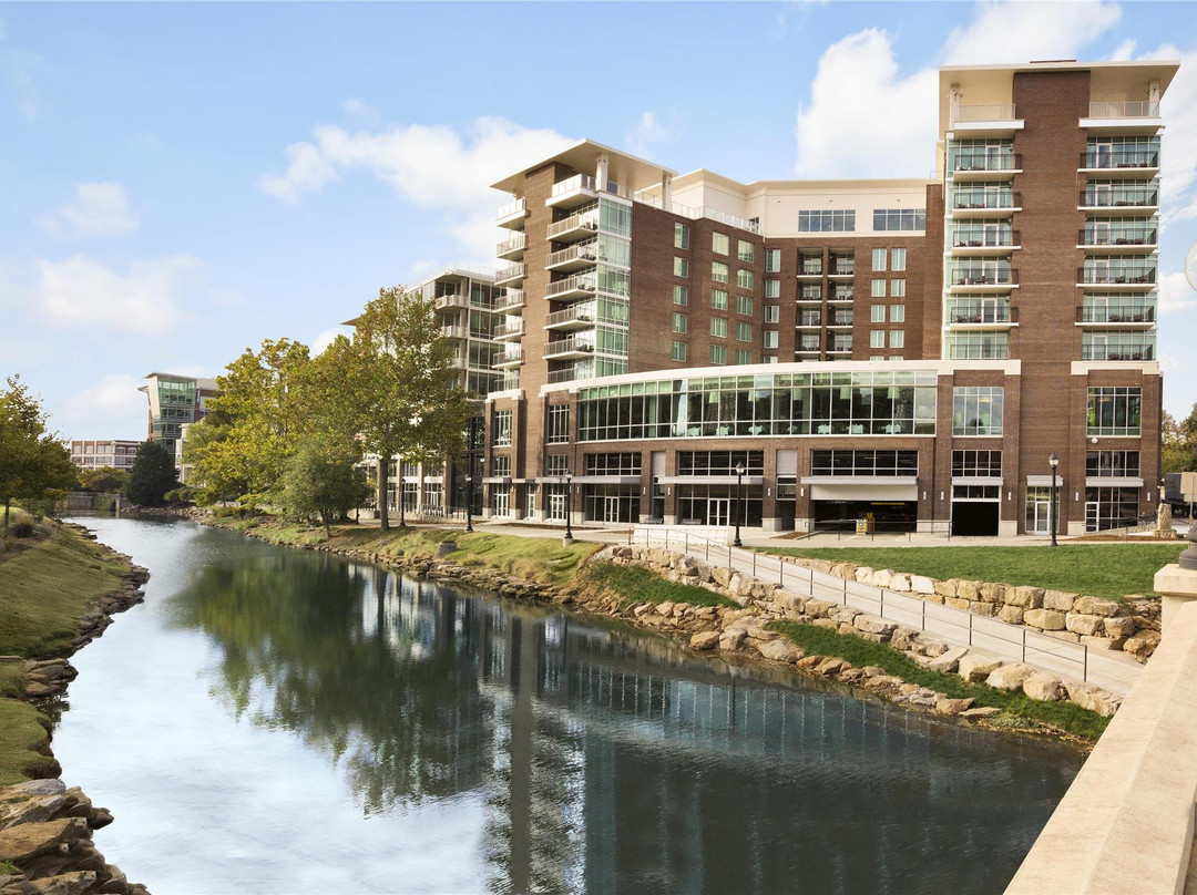 格林维尔酒店住宿-Embassy Suites by Hilton Greenville Downtown Riverplace