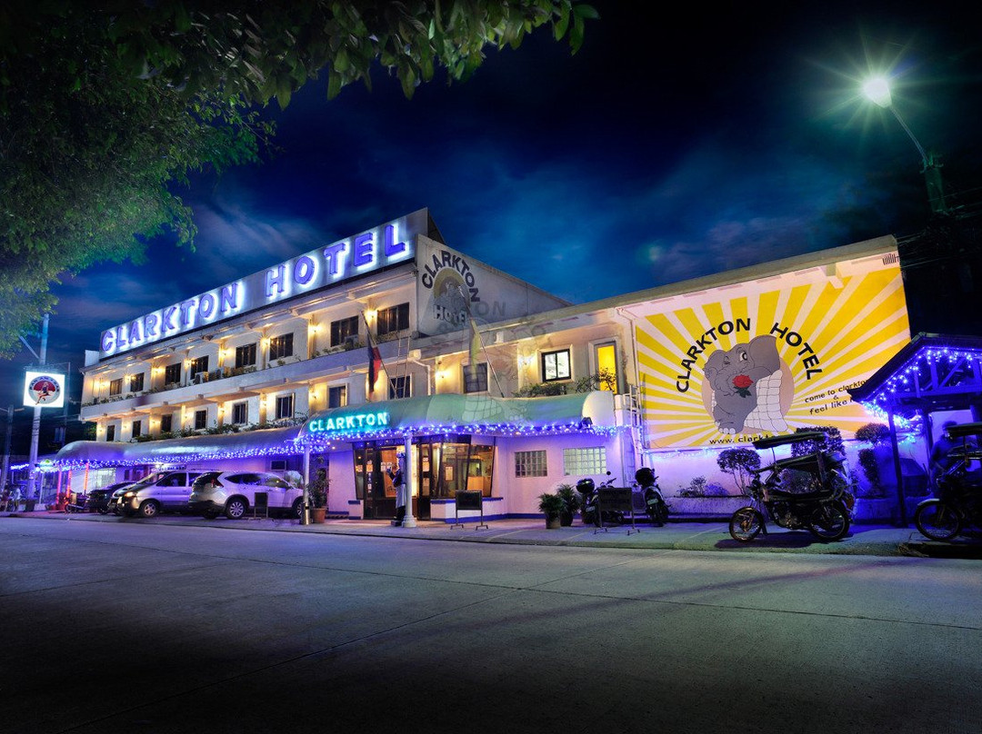 安吉利斯酒店住宿-Clarkton Hotel