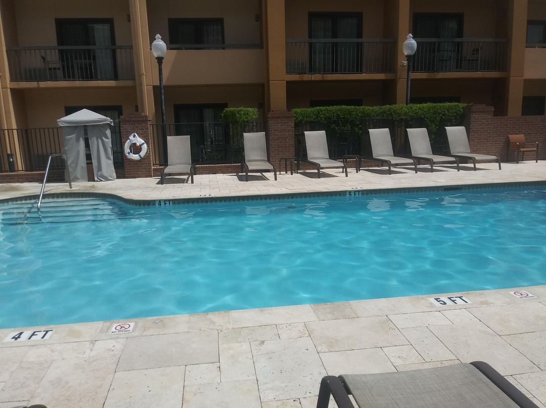 Courtyard by Marriott West Palm Beach