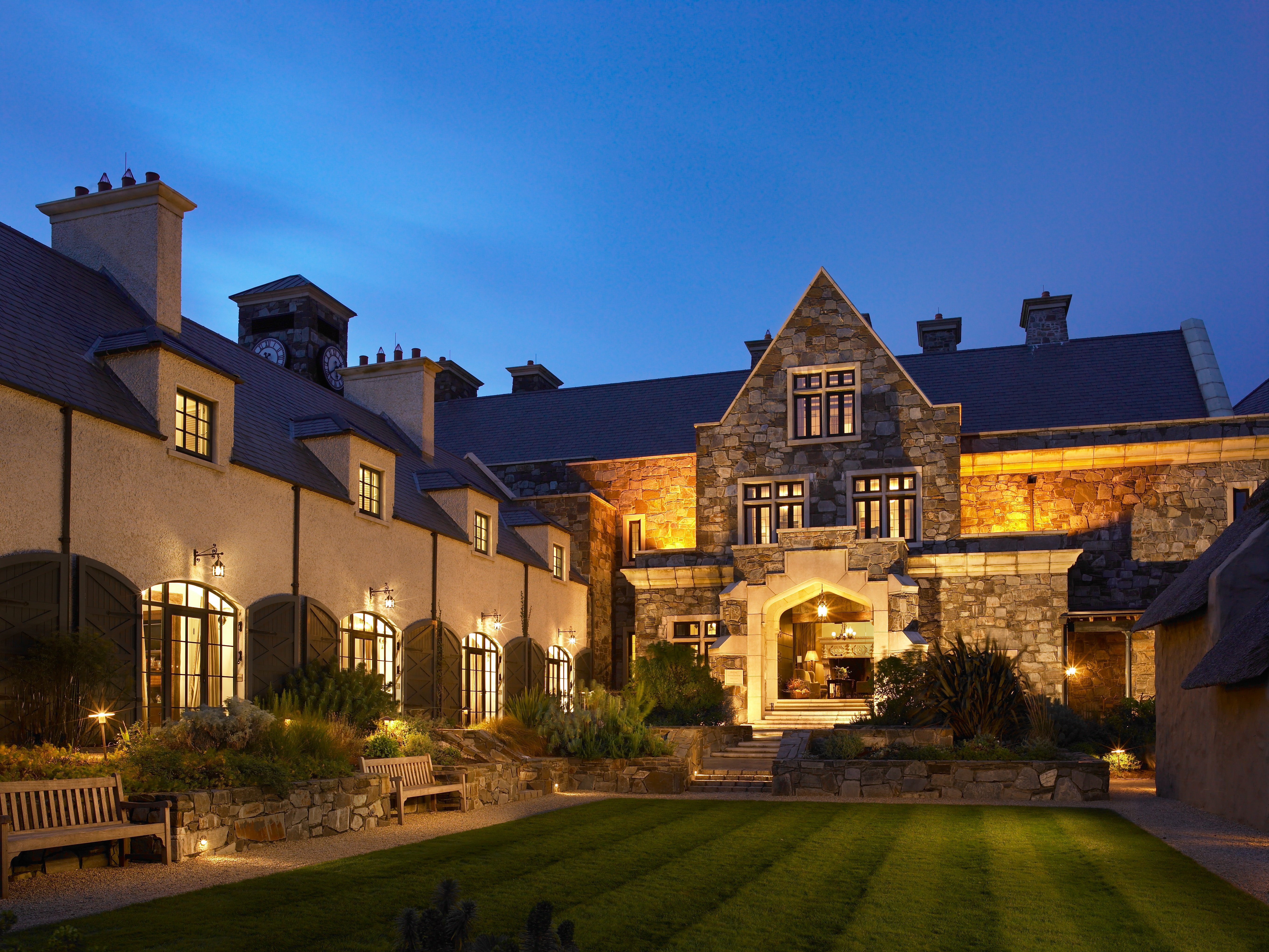 Trump International Golf Links & Hotel Ireland, Doonbeg-官方