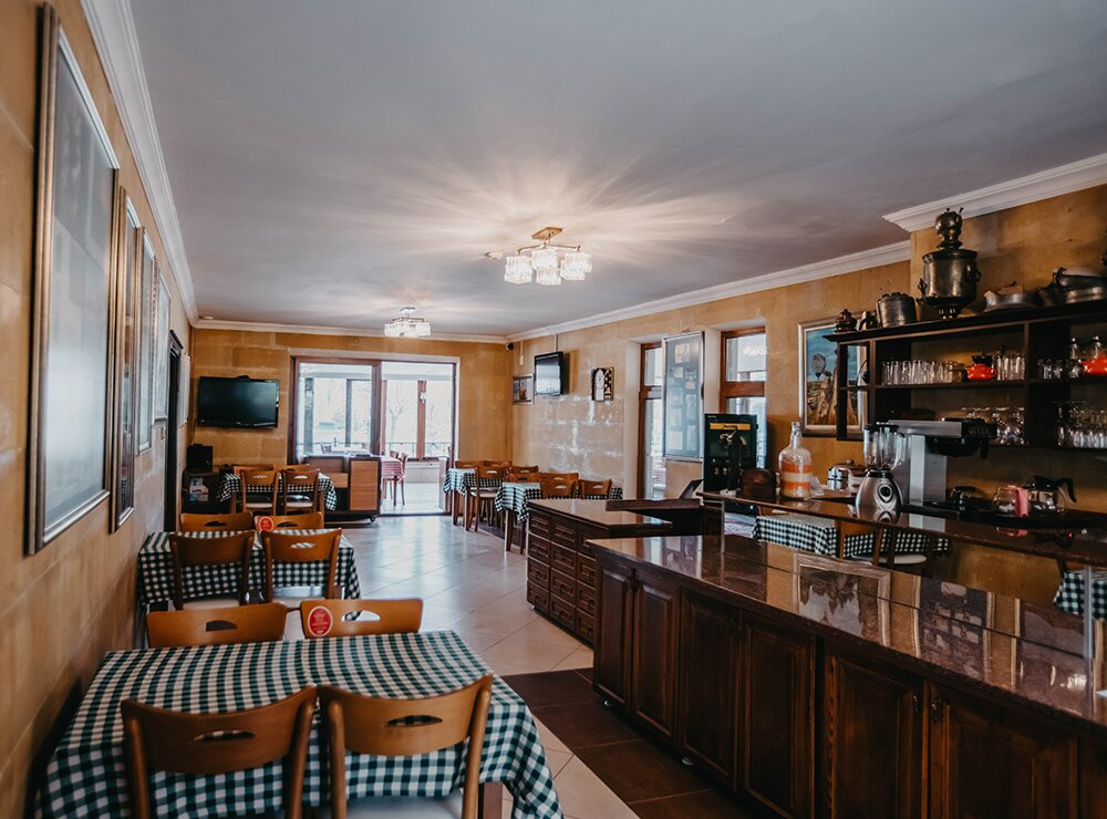 哥乐美皇家石屋酒店