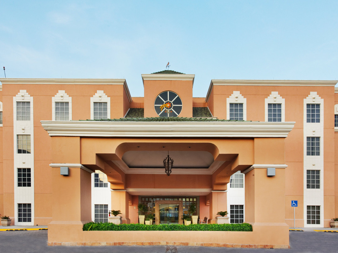 Jardines de la Silla酒店住宿-Holiday Inn Express Monterrey Tecnologico by IHG