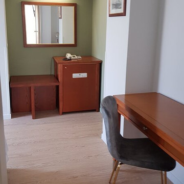 萨沃伊酒店主图