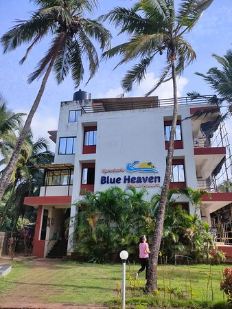 Blue Heaven Beach Resort主图